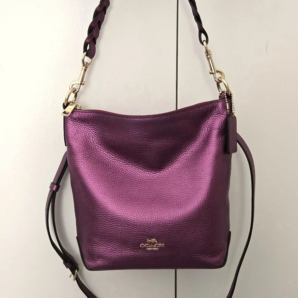 Coach Metallic Plum Leather Shoulder Bag with Gold Hardware - Picture 1 of 9